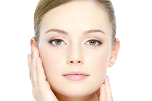 Thật tỉnh táo trong việc thực hiện căng da mặt bằng chỉ collagen